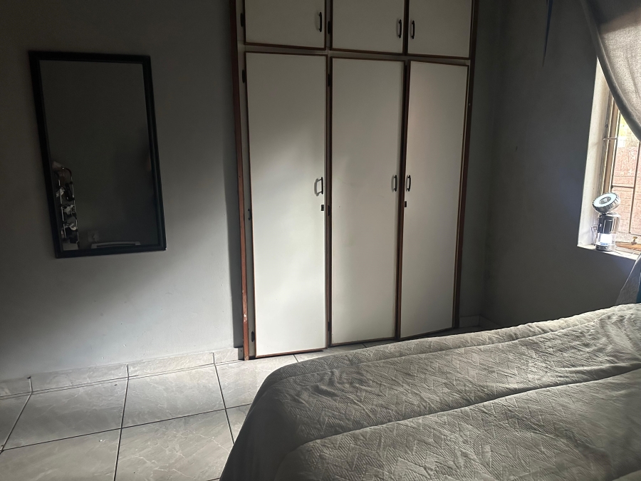 2 Bedroom Property for Sale in Rustenburg Central North West
